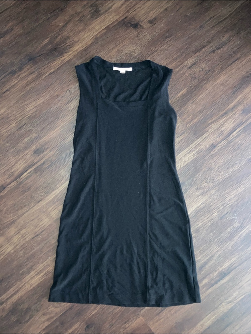 Boston proper women’s Classic Black Sleeveless Shift Dress size s